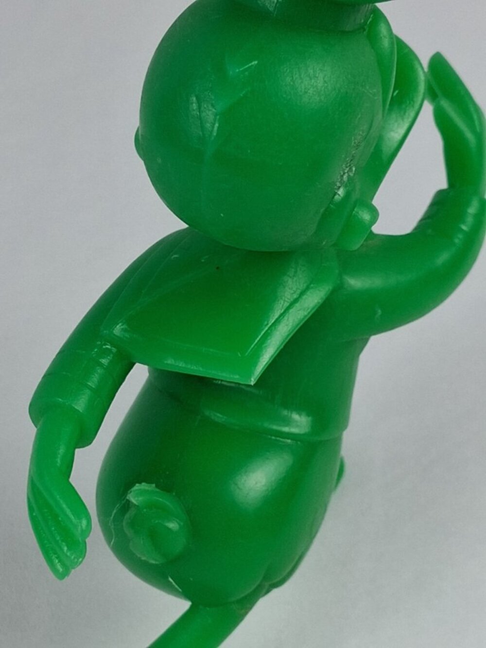 1960s Green Donald Duck Plastic Freestanding Figurine by Louis Marx & Co. - Picture 4 of 11